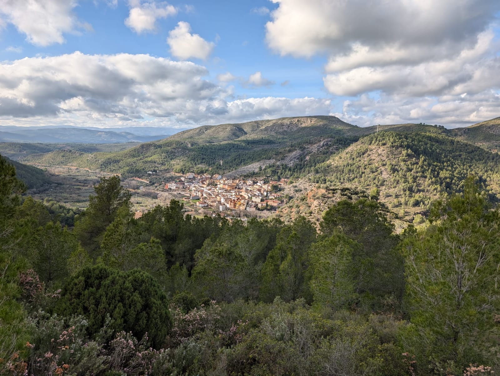 Paisaje de montaña y bosques de la Sierra de Espadán