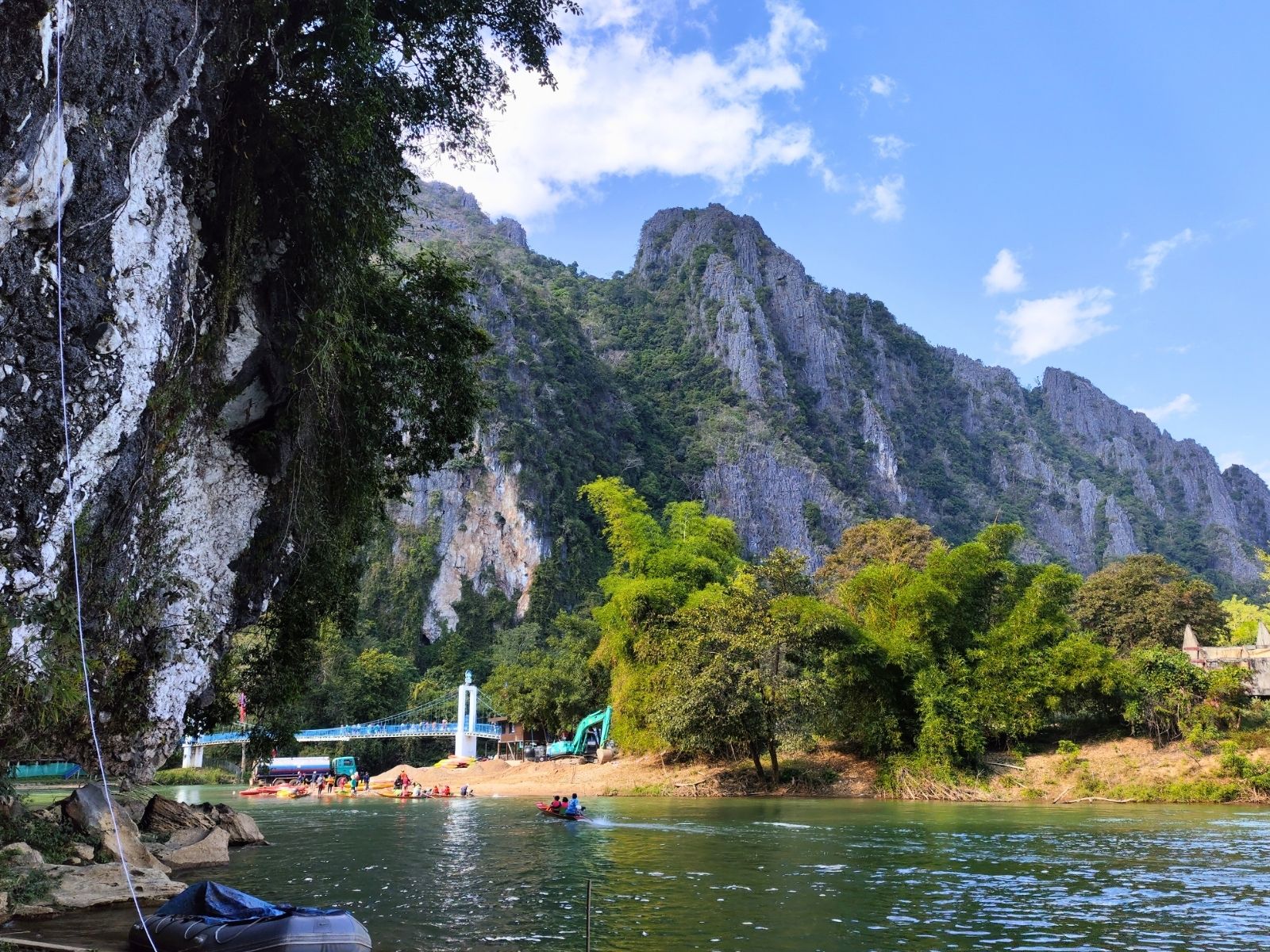 Paisaje natural de Laos, entre ríos y montañas